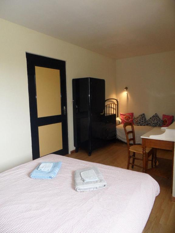 Gannay-sur-Loire シャンブル ドート ドメーヌ デュ ブール Bed & Breakfast 部屋 写真
